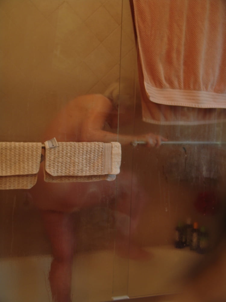 86yr old granny Sue bares all in the shower #99218534