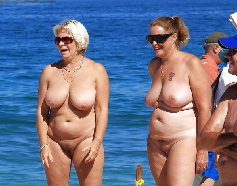 熟女とおばさん 489
 #82271085