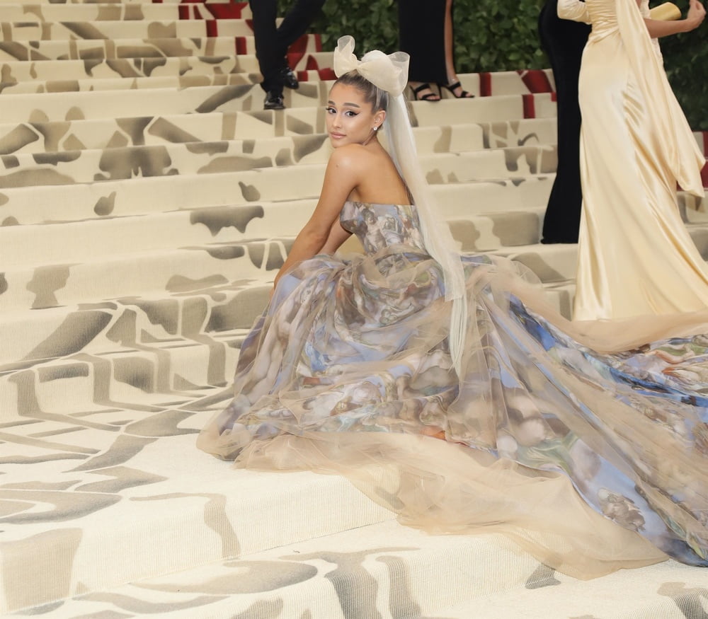 The Queen of Fairy Tales - Ariana Grande #95664771