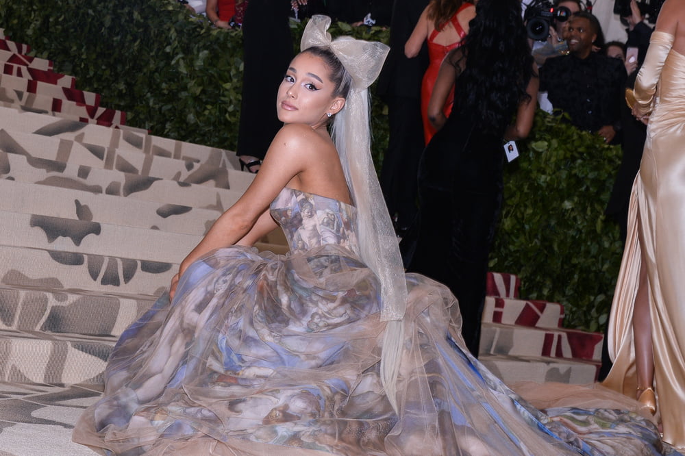 The Queen of Fairy Tales - Ariana Grande #95664806