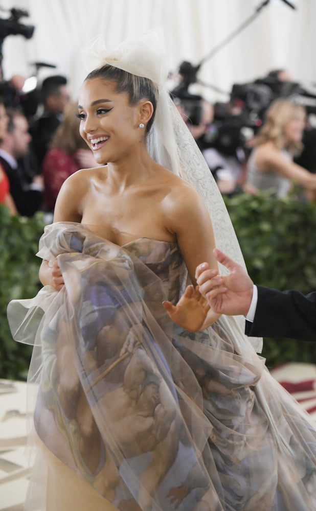 The Queen of Fairy Tales - Ariana Grande #95664828