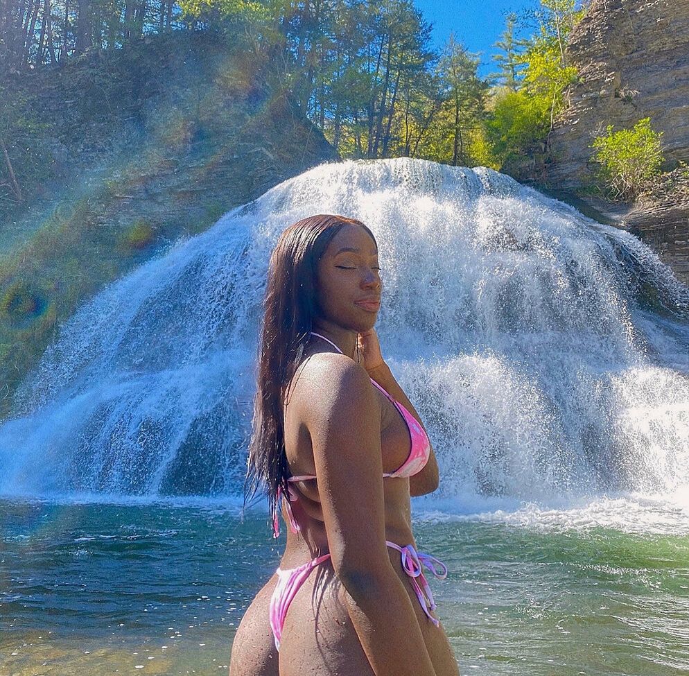 Bribriann6722 nude #108357872