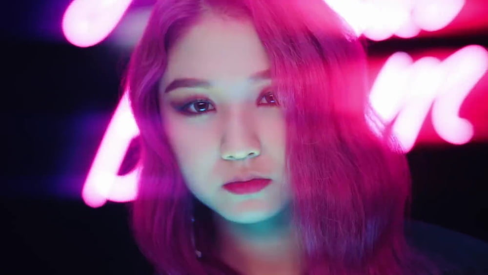 K-Pop Facial Screencaps #81706859