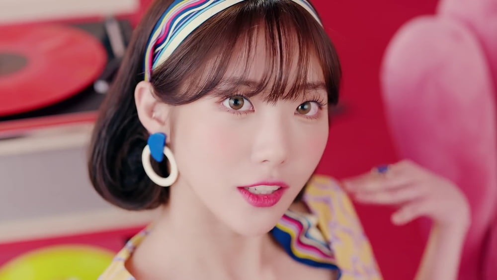 K-Pop Facial Screencaps #81706910