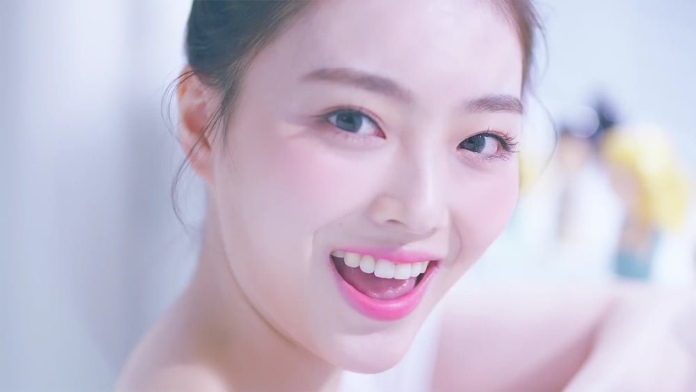 K-Pop Facial Screencaps #81707003