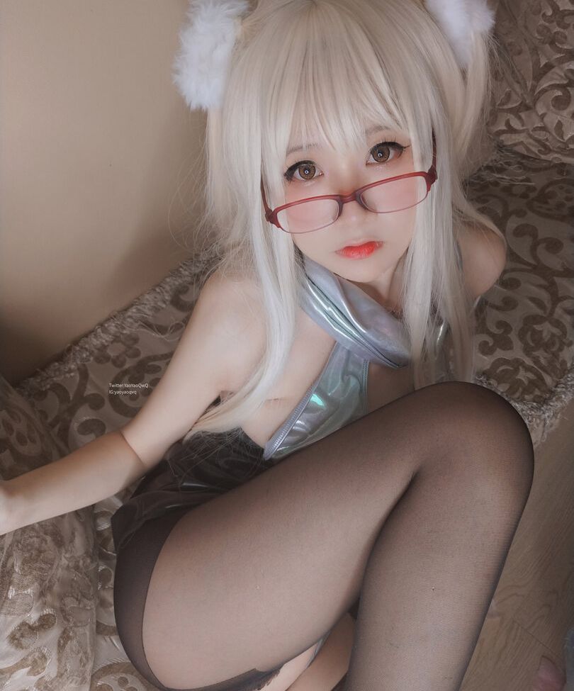 YaoYaoQwQ nackt #109132240