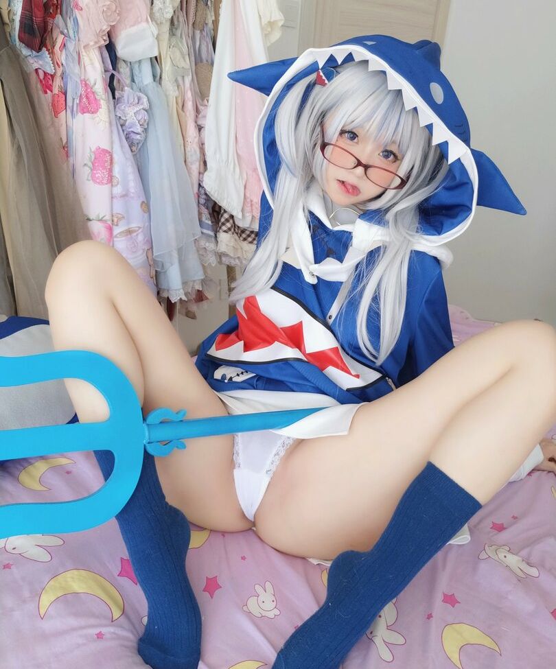 YaoYaoQwQ nackt #109132317