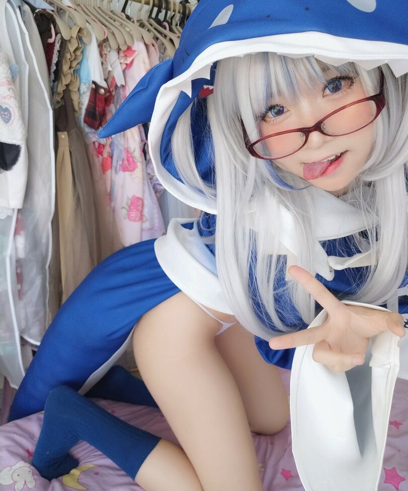 YaoYaoQwQ nackt #109132342