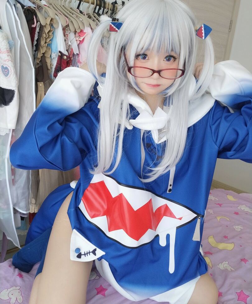 YaoYaoQwQ nackt #109132356