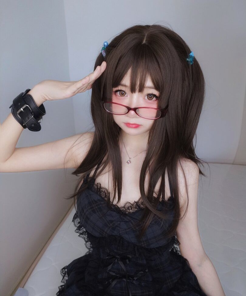 YaoYaoQwQ nackt #109132536