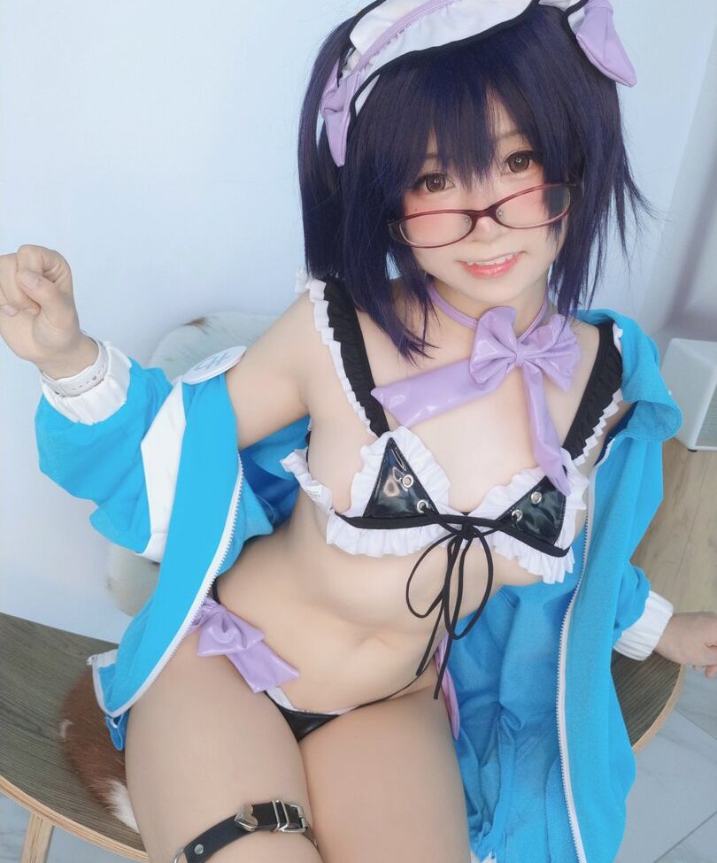 YaoYaoQwQ nackt #109132593