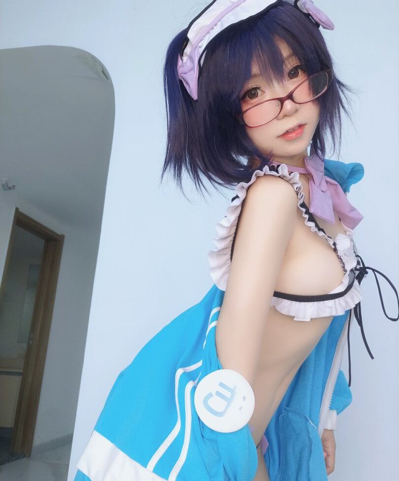 YaoYaoQwQ nackt #109132600