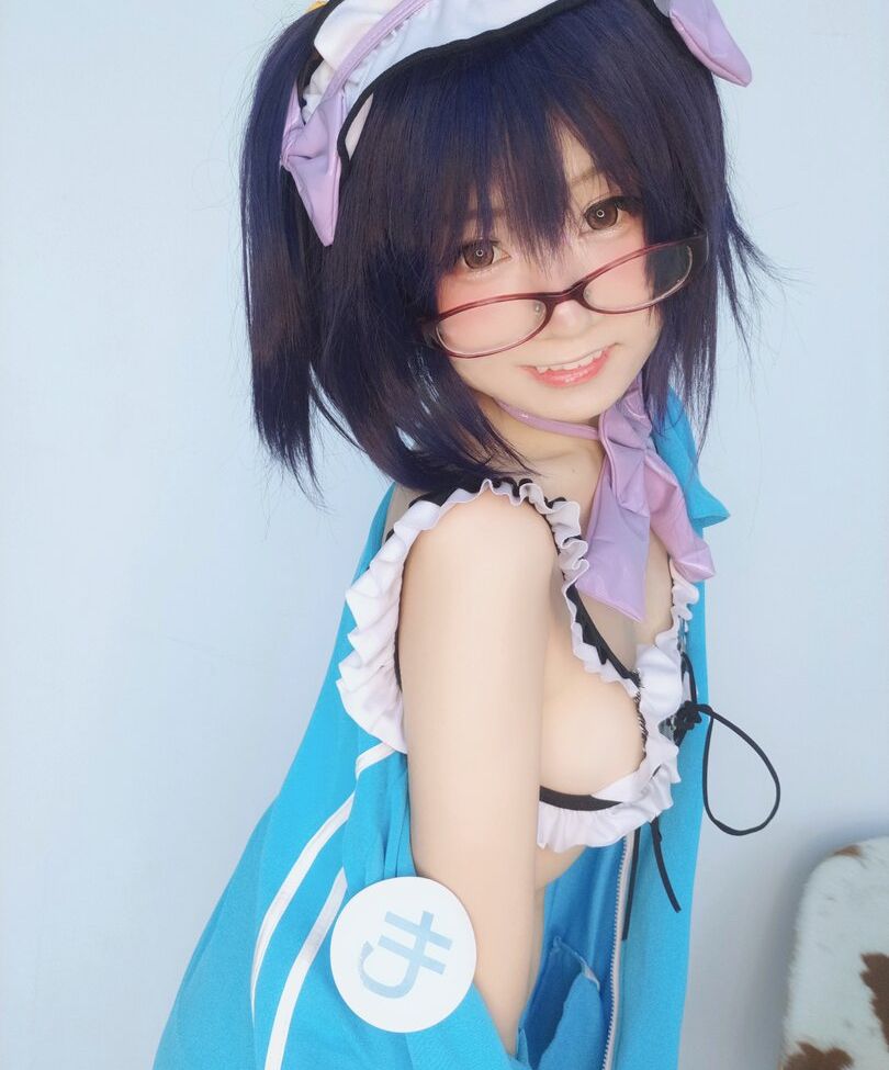 YaoYaoQwQ nackt #109132604