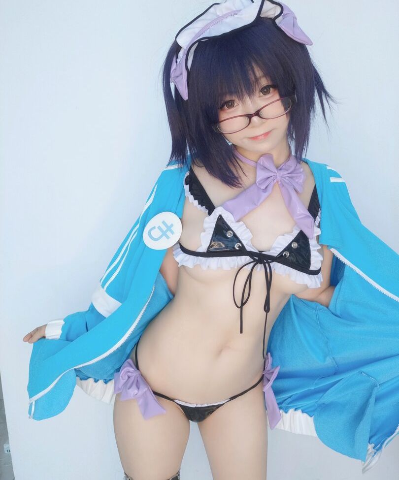 YaoYaoQwQ nackt #109132628