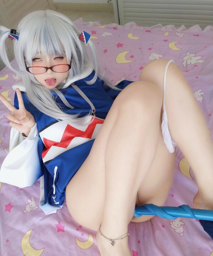 YaoYaoQwQ nackt #109132656