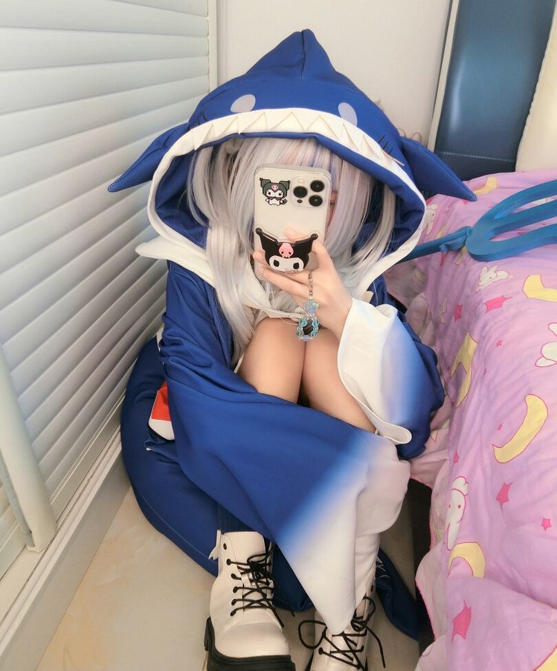 YaoYaoQwQ nackt #109132702