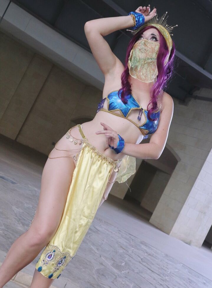 Medusa.dreams nackt #108630731