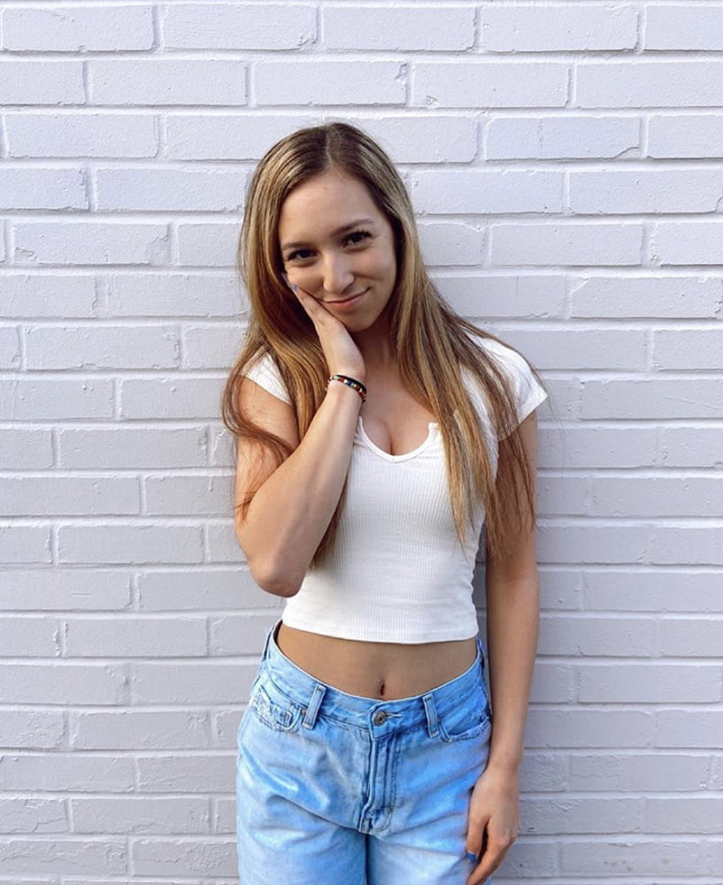 ギャラリ- 0
 #91092045