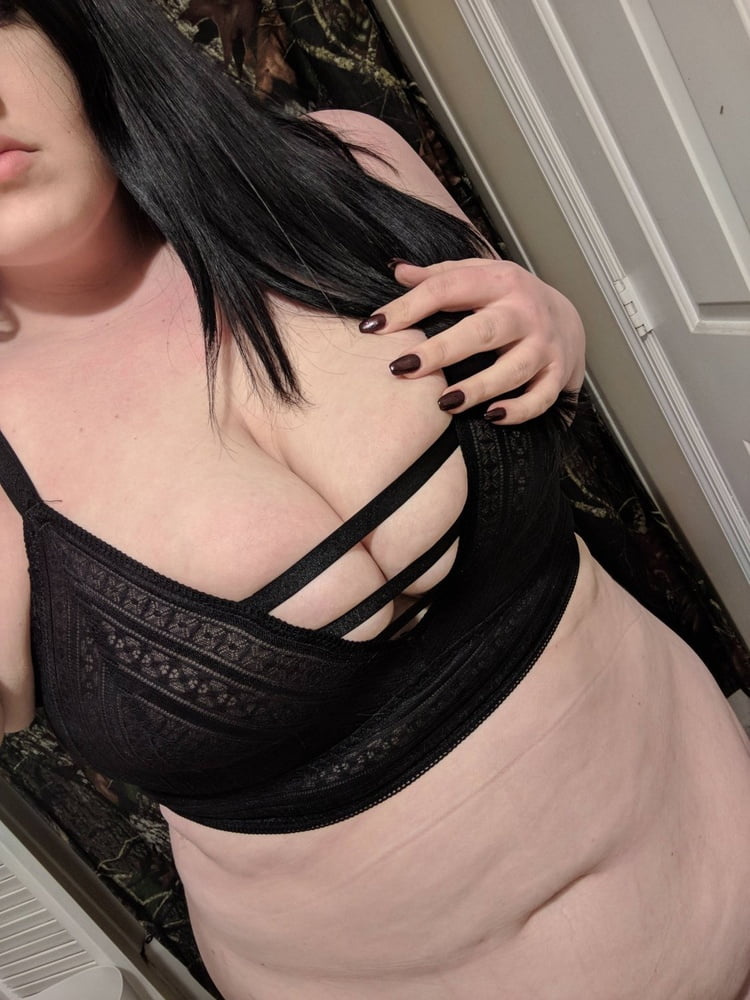 Sexy como puta gorda de mierda con tetas enormes
 #103763697