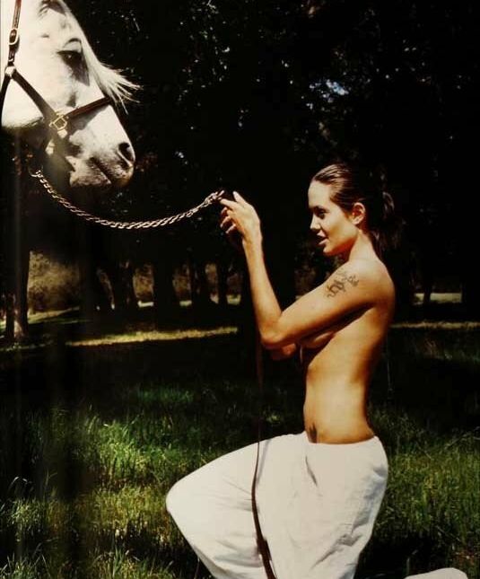 Angelina Jolie nude #109183602