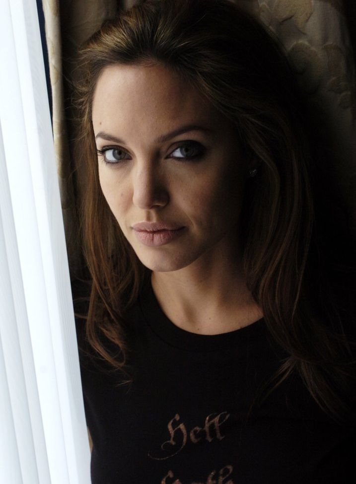 Angelina Jolie nude #109183717