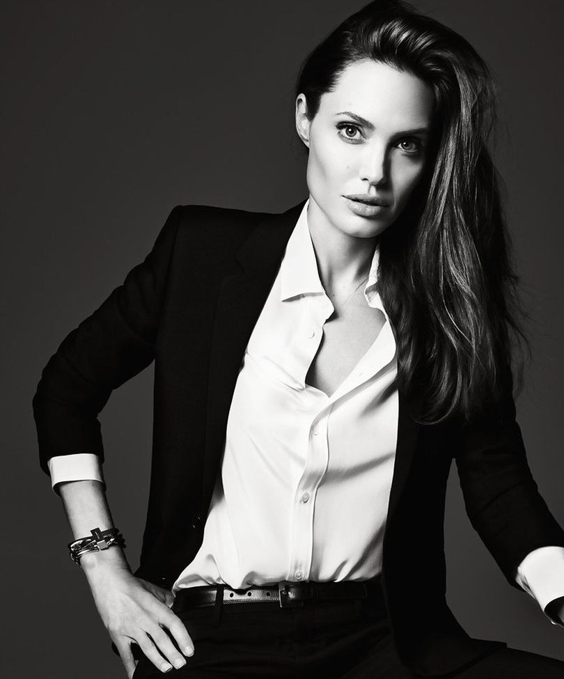 Angelina Jolie nude #109183735