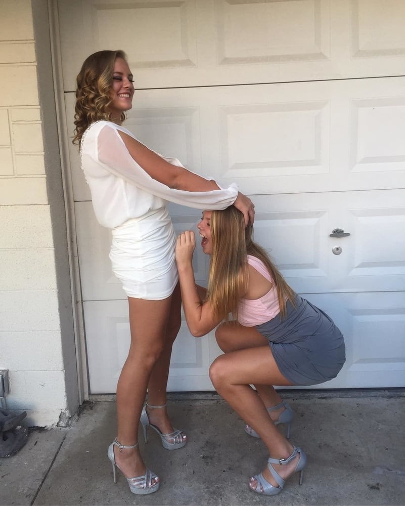 Banco de marranas culonas
 #98320837