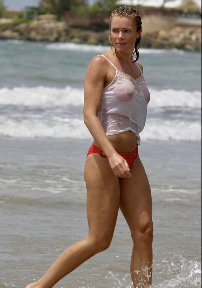 Nell McAndrew nuda #109732643