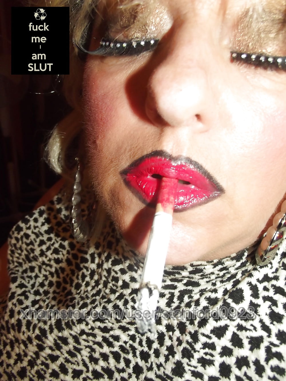 SATURDAY NIGHT BUSY TIME #107114710