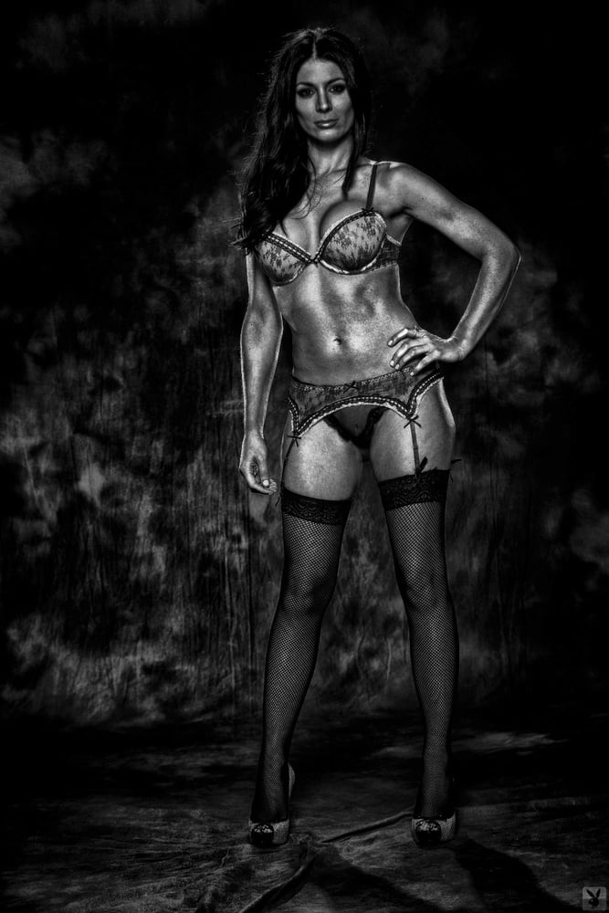 Beauty in Black and White 8 #98561609