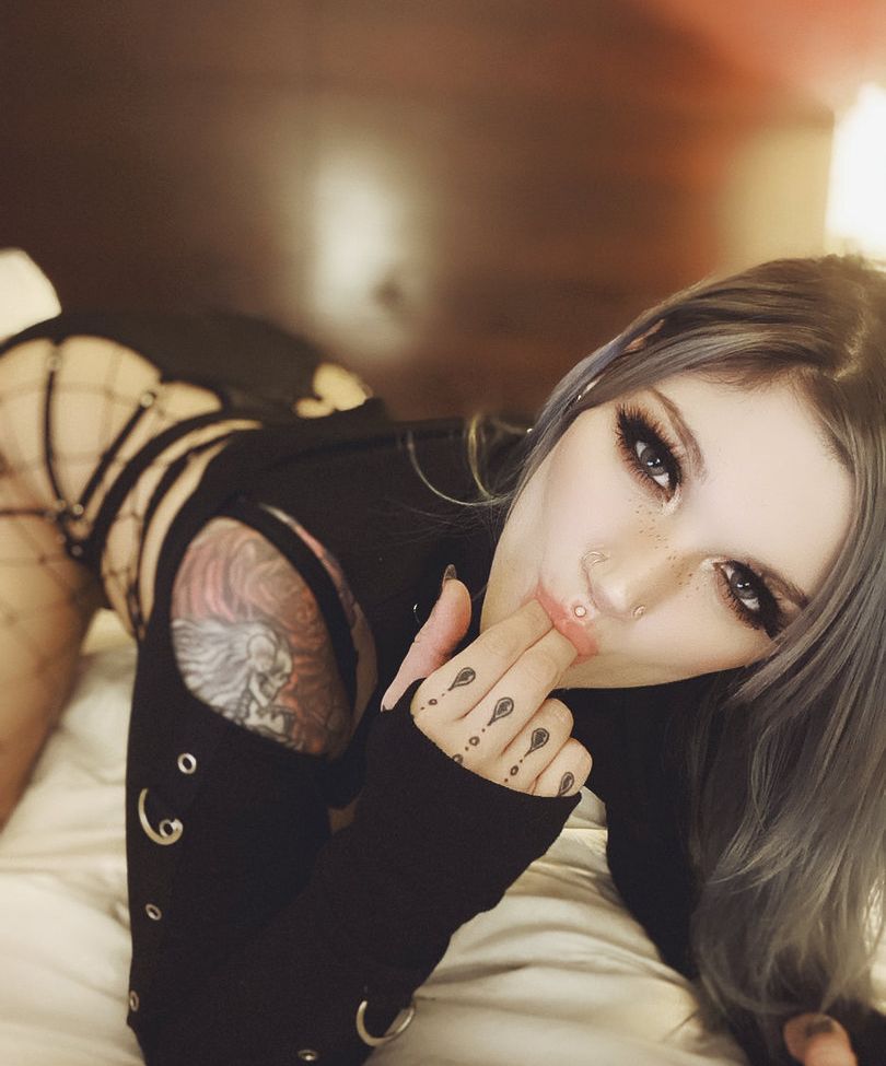 Siegexxx desnuda #108063004