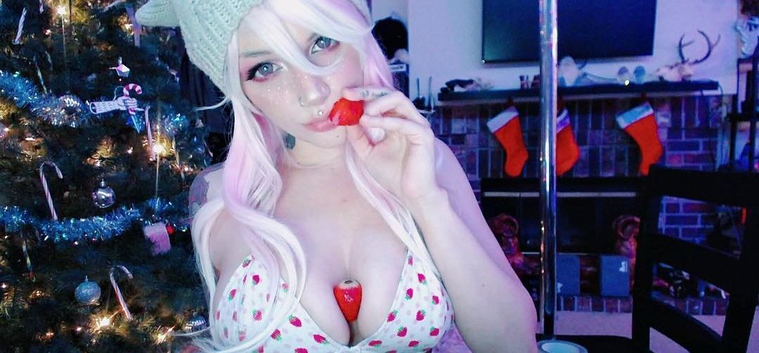 Siegexxx desnuda #108063013