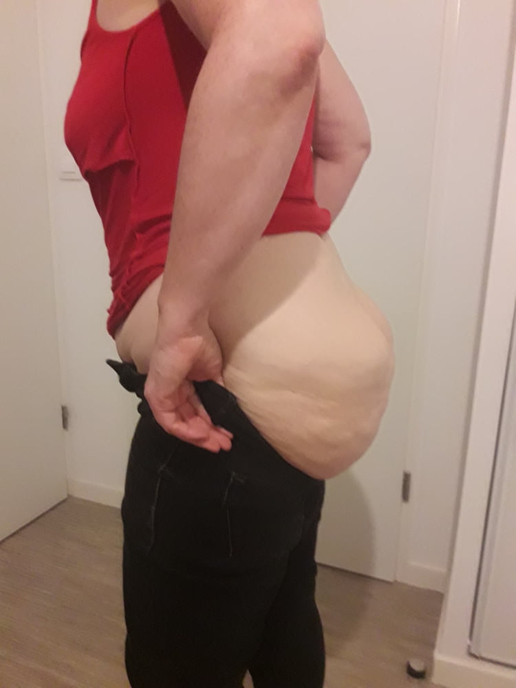 She&#039;s  Wearing Pant 1 - Elle enfile un pantalon 1 #106637877