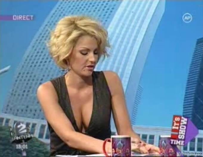 Oana mares
 #92428716