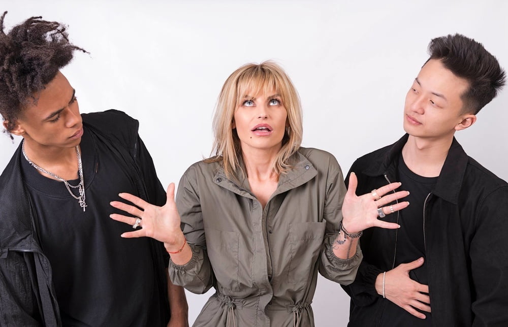 オナ・マレス
 #92428719