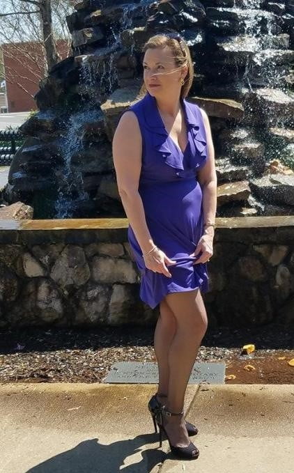 Amateur Damen sexy Kleider 2
 #105835859