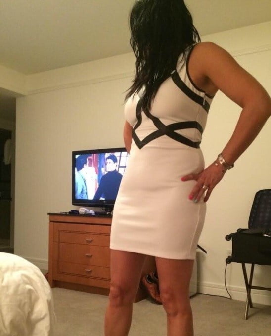 Amateur Damen sexy Kleider 2
 #105835923