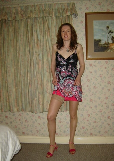 Amateur Damen sexy Kleider 2
 #105835944