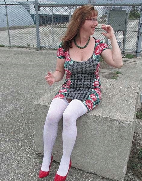 Amateur Damen sexy Kleider 2
 #105835960