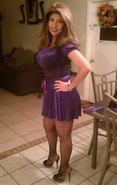 Amateur Damen sexy Kleider 2
 #105835964