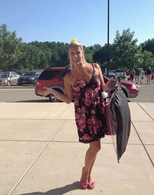 Amateur Damen sexy Kleider 2
 #105835986