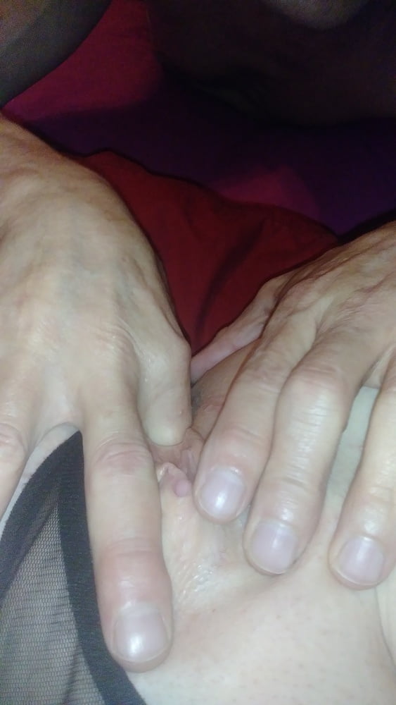 Shes a hottie
 #98799825