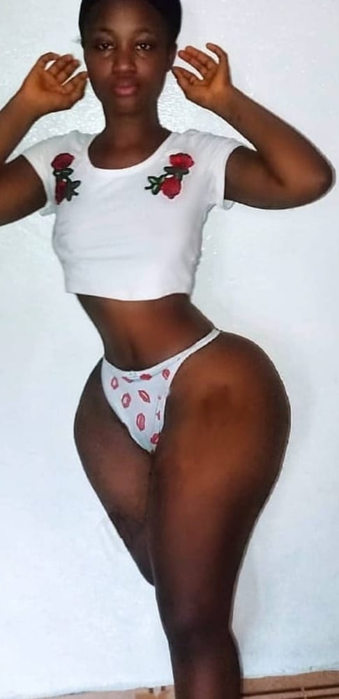 Lil slim thick wide hip pear sonia #99849321