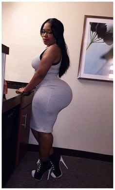 How can i get a booty like thease #106456360