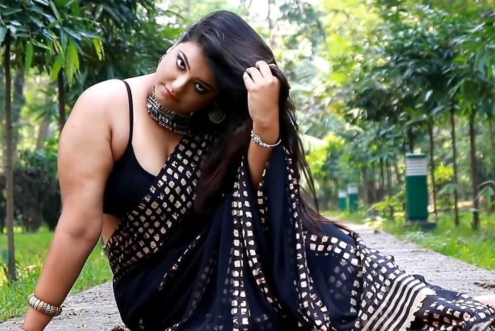 DESI bong beauti sneha #103393263