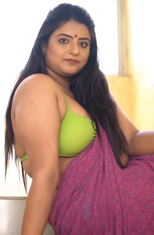 DESI bong beauti sneha #103393289