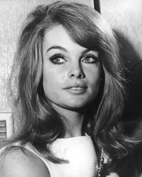 Jean shrimpton
 #103135336