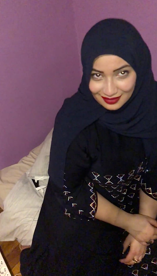 Beurette hijab suceuse de luxe
 #81062138