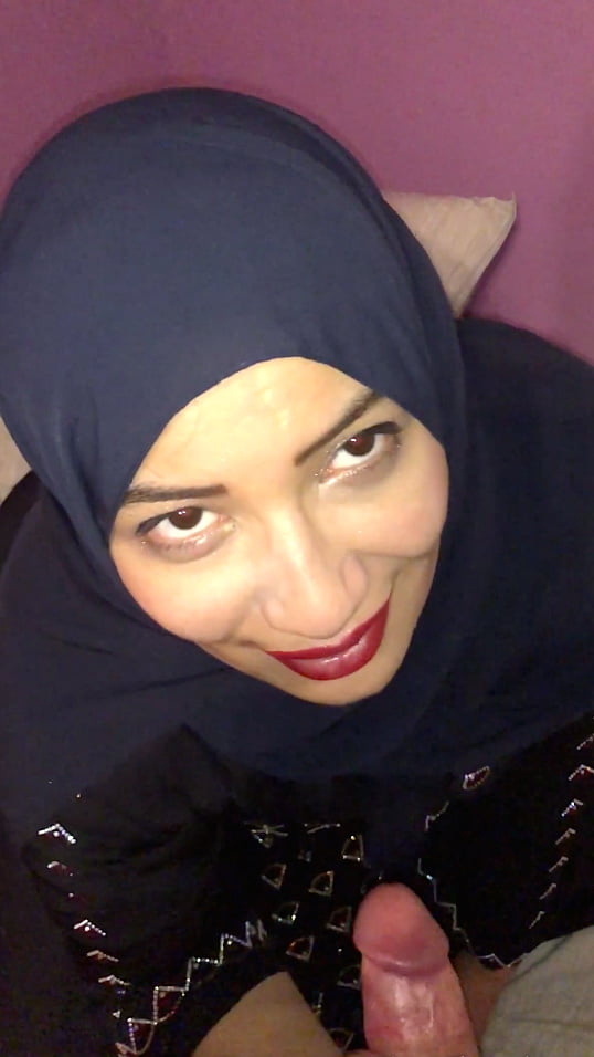 Beurette hijab suceuse de luxe
 #81062195