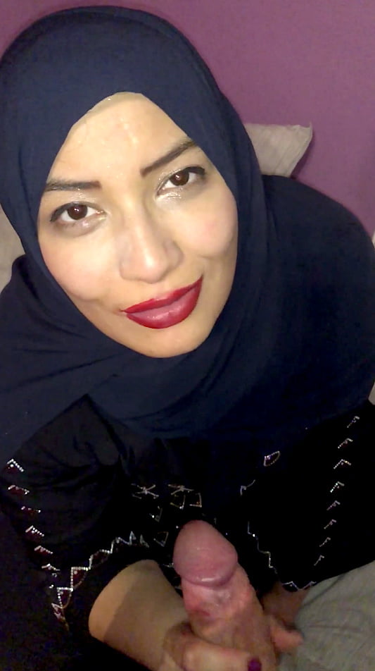 Beurette hijab suceuse de luxe
 #81062198